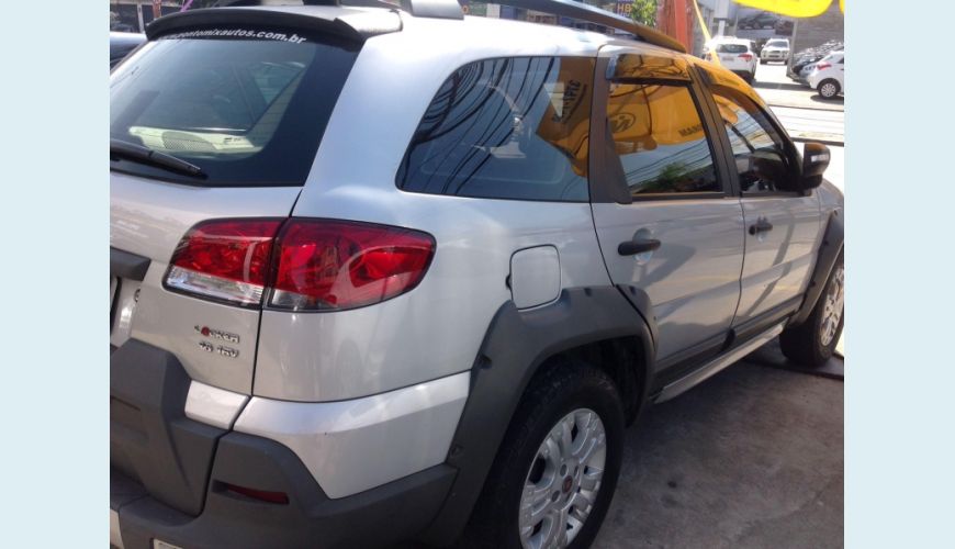 FIAT PALIO 1.8 MPI ADVENTURE LOCKER WEEKEND 16V FLEX 4P - PRATA - 2011 Foto 4 (Grande)