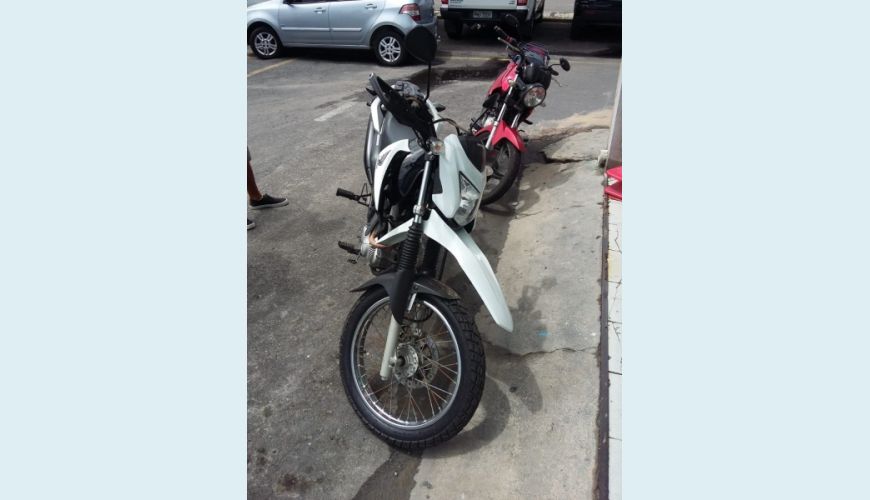 HONDA NXR 160 BROS ESD OFF ROAD - BRANCO - 2015 Foto 4 (Grande)