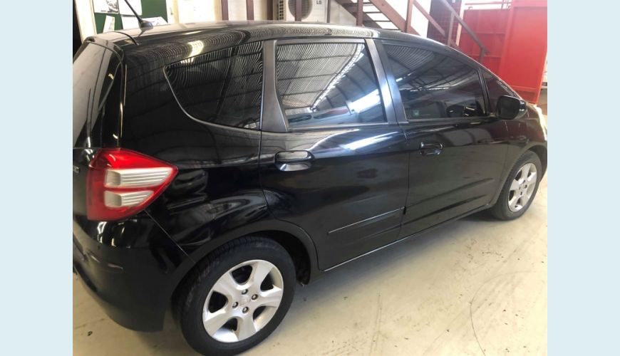 HONDA FIT 1.4 LX 16V FLEX 4P AUT. - PRETO - 2010 Foto 4 (Grande)