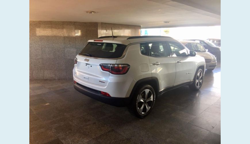 JEEP COMPASS 2.0 16V FLEX LONGITUDE AUT. - BRANCO - 2018 Foto 4 (Grande)