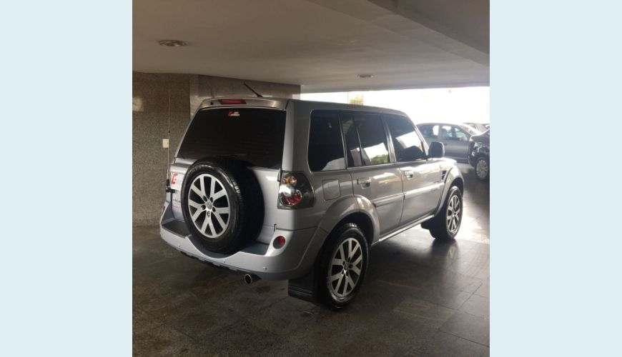 MITSUBISHI PAJERO TR4 2.0 4X4 16V 140CV FLEX 4P AUT. - PRATA - 2014 Foto 4 (Grande)