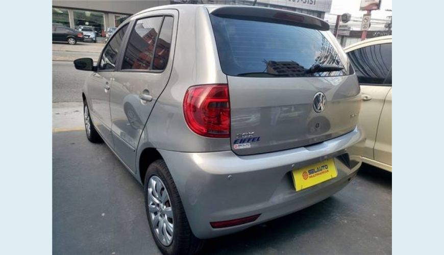 VOLKSWAGEN FOX 1.6 MI 8V FLEX 4P AUT. - PRATA - 2014 Foto 4 (Grande)