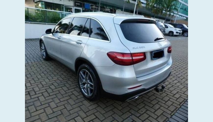 MERCEDES-BENZ GLC 250 2.0 CGI SPORT 4MATIC 9G-TRONIC - PRATA - 2016 Foto 4 (Grande)