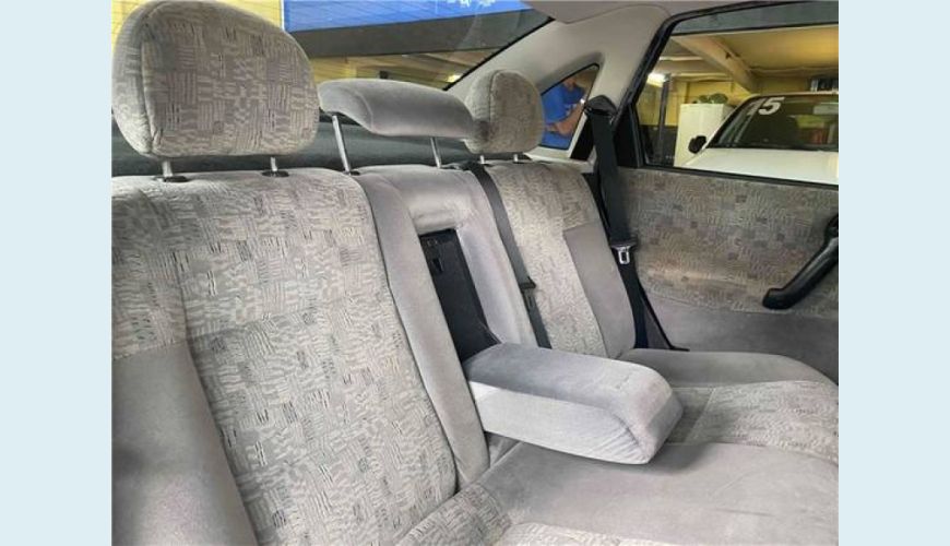 CHEVROLET VECTRA 2.2 MPFI CD 16V 4P AUT. - PRATA - 2003 Foto 4 (Grande)