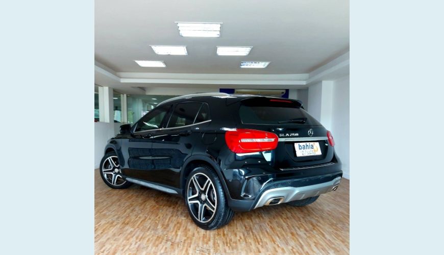 MERCEDES-BENZ GLA 250 2.0 16V TURBO SPORT 4P AUT. - PRETO - 2015 Foto 4 (Grande)