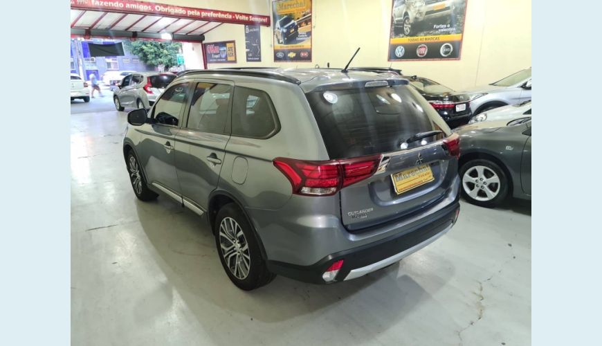 MITSUBISHI OUTLANDER 2.0 16V 4P AUT. - CINZA - 2016 Foto 4 (Grande)