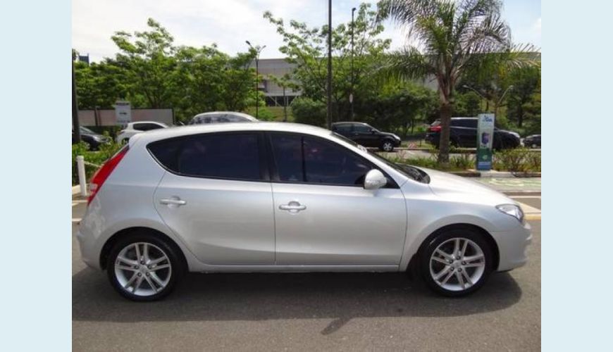 HYUNDAI I30 2.0 MPFI GLS 16V 4P AUT. - PRATA - 2011 Foto 4 (Grande)
