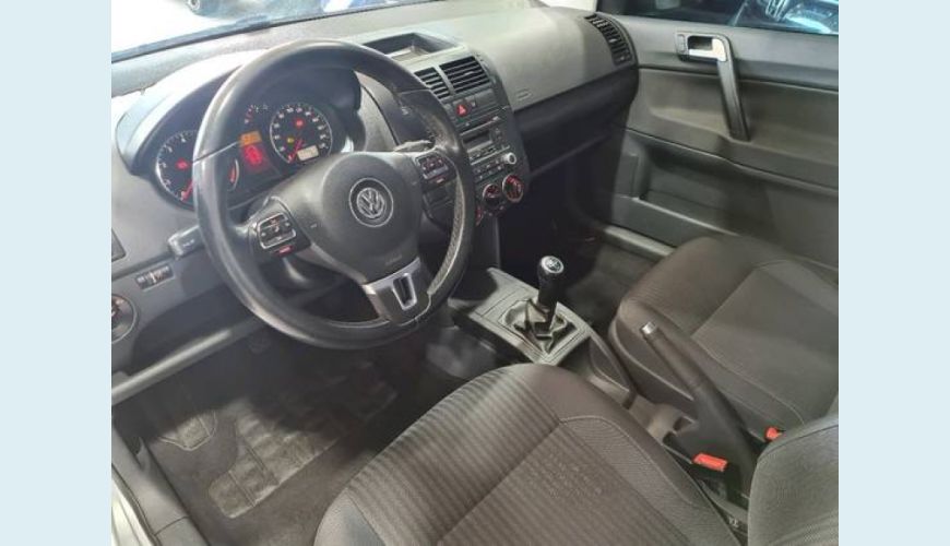 VOLKSWAGEN POLO 1.6 MI BLUEMOTION 8V FLEX 4P - PRATA - 2014 Foto 4 (Grande)