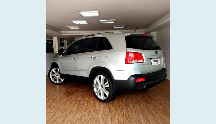 KIA SORENTO 3.5 V6 EX 7L AUT. - PRATA - 2011 Foto 4 (Grande)