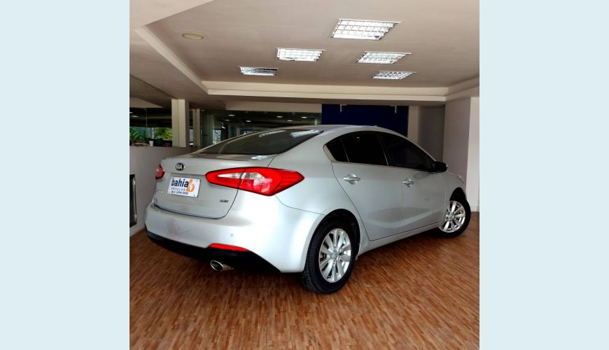 KIA CERATO 1.6 SX 16V FLEX 4P AUT. - PRATA - 2015 Foto 4 (Grande)