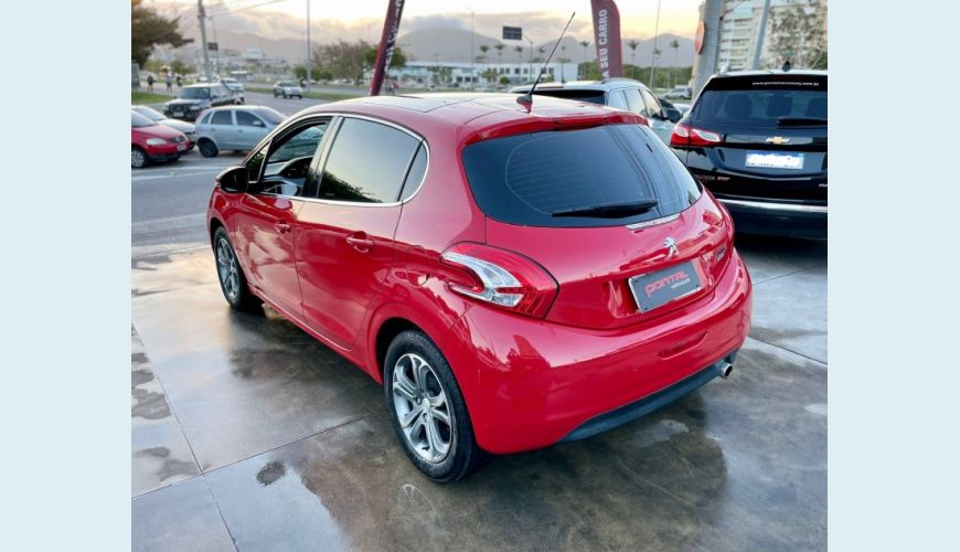PEUGEOT 208 1.6 GRIFFE 16V FLEX 4P AUT. - VERMELHO - 2016 Foto 4 (Grande)