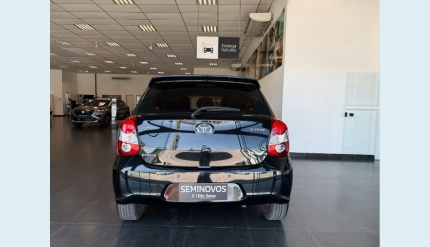 TOYOTA ETIOS 1.3 X 16V FLEX 4P AUT. - PRETO - 2020 Foto 4 (Grande)