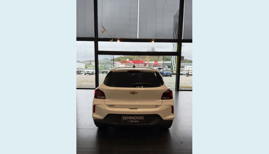 CHEVROLET ONIX 1.0 FLEX LT MANUAL - BRANCO - 2024 Foto 4 (Grande)