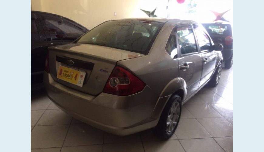 FORD FIESTA SED. 1.6 8V FLEX 4P - PRATA - 2008 Foto 5 (Grande)