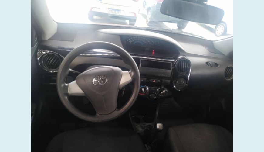 TOYOTA ETIOS 1.3 X 16V FLEX 4P - VERMELHO - 2014 Foto 5 (Grande)