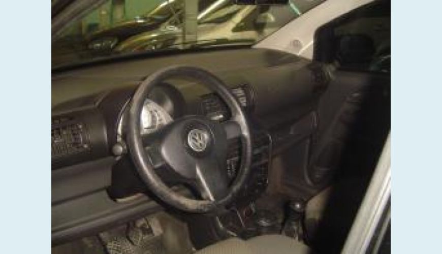 VOLKSWAGEN FOX 1.0 MI PLUS 8V FLEX 4P - PRETO - 2008 Foto 5 (Grande)
