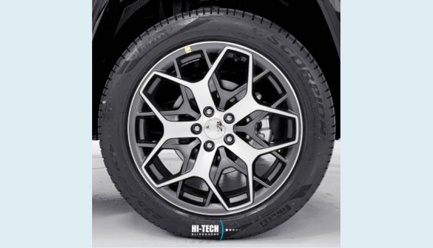 JEEP COMMANDER 2.0 TD380 TURBO DIESEL OVERLAND AT9 - PRETO - 2022 Foto 5 (Grande)