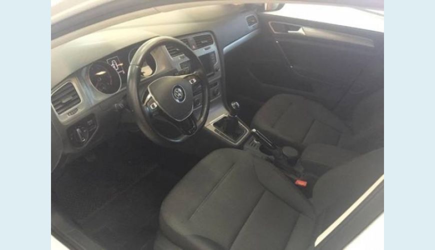 VOLKSWAGEN GOLF 1.6 MSI COMFORTLINE 16V TOTAL FLEX 4P - BRANCO - 2016 Foto 5 (Grande)