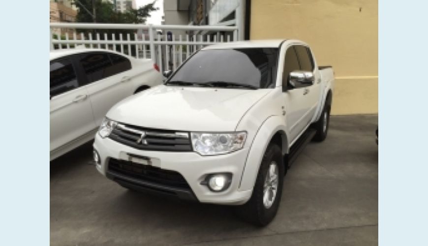 MITSUBISHI L200 TRITON 3.2 HPE 4X4 CD 16V TURBO INTERCOOLER DIESEL 4P AUT. - BRANCO - 2014 Foto 5 (Grande)