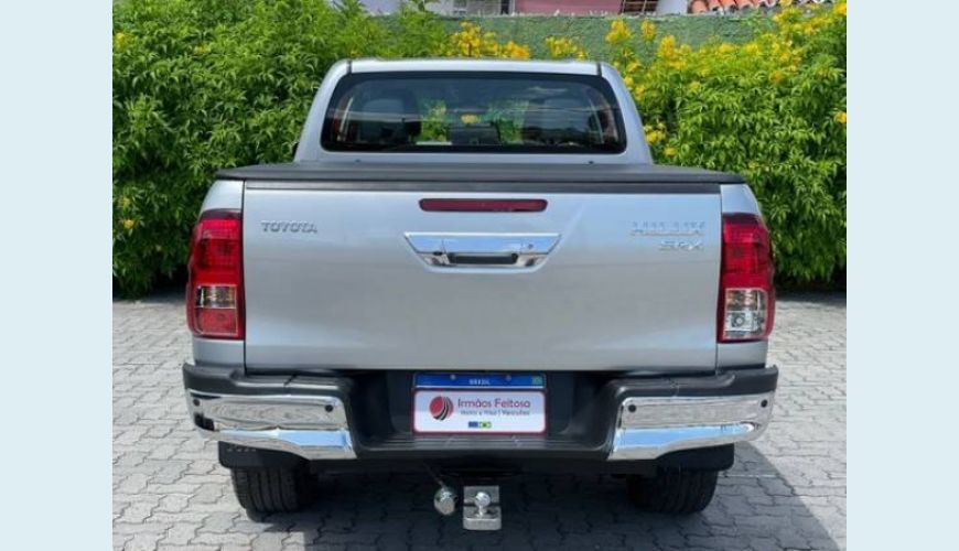 TOYOTA HILUX 2.8 SRX 4X4 CD 16V DIESEL 4P AUT. - PRATA - 2016 Foto 5 (Grande)