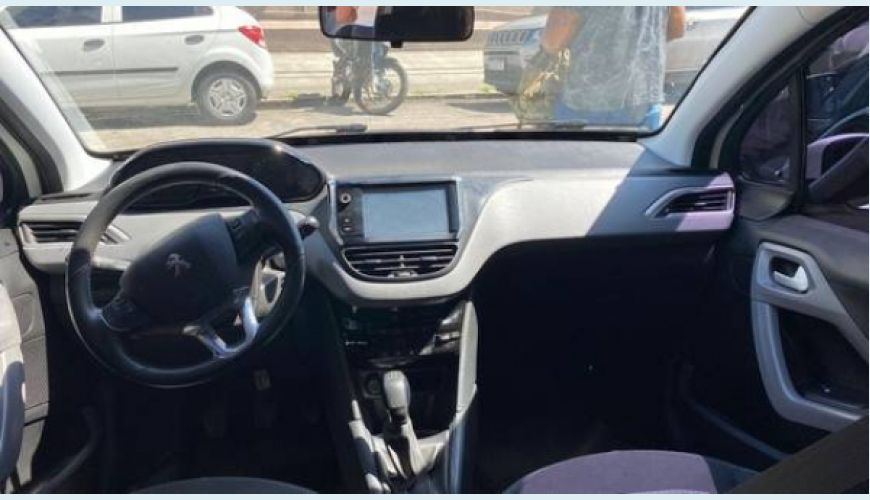 PEUGEOT 208 1.2 ACTIVE 12V FLEX 4P - BRANCO - 2017 Foto 5 (Grande)