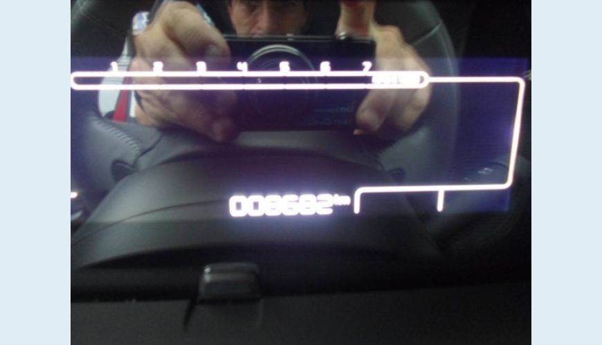 CITROËN C4 CACTUS 1.6 VTI 120 FLEX FEEL PACK EAT6 - VERMELHO - 2021 Foto 5 (Grande)