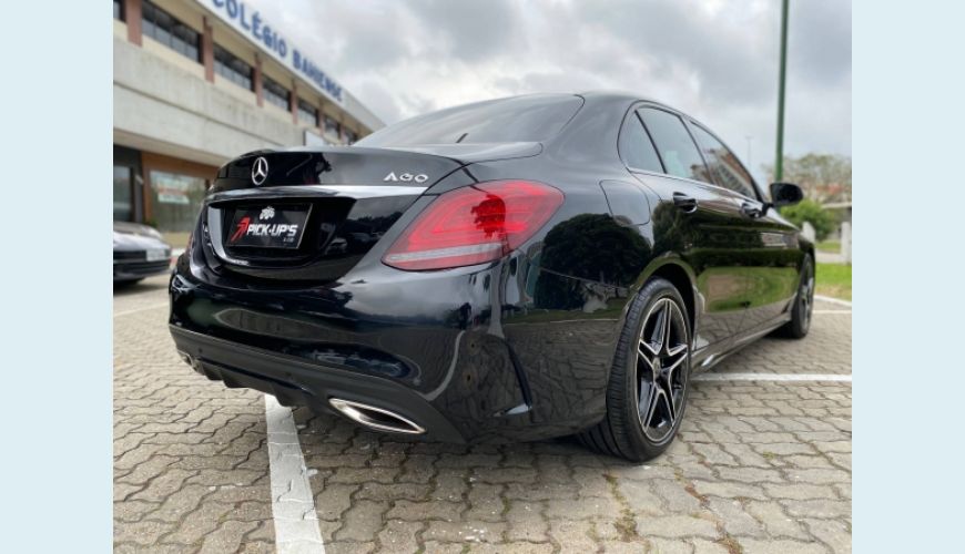 MERCEDES-BENZ C 300 2.0 CGI SPORT 9G-TRONIC - PRETO - 2019 Foto 5 (Grande)