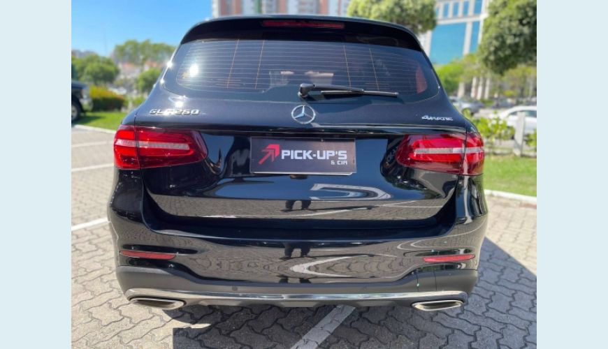 MERCEDES-BENZ GLC 250 2.0 CGI HIGHWAY 4MATIC 9G-TRONIC - PRETO - 2019 Foto 5 (Grande)