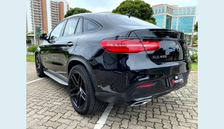 MERCEDES-BENZ GLE 400 3.0 V6 NIGHT COUPÉ 4MATIC 9G-TRONIC - PRETO - 2016 Foto 5 (Grande)