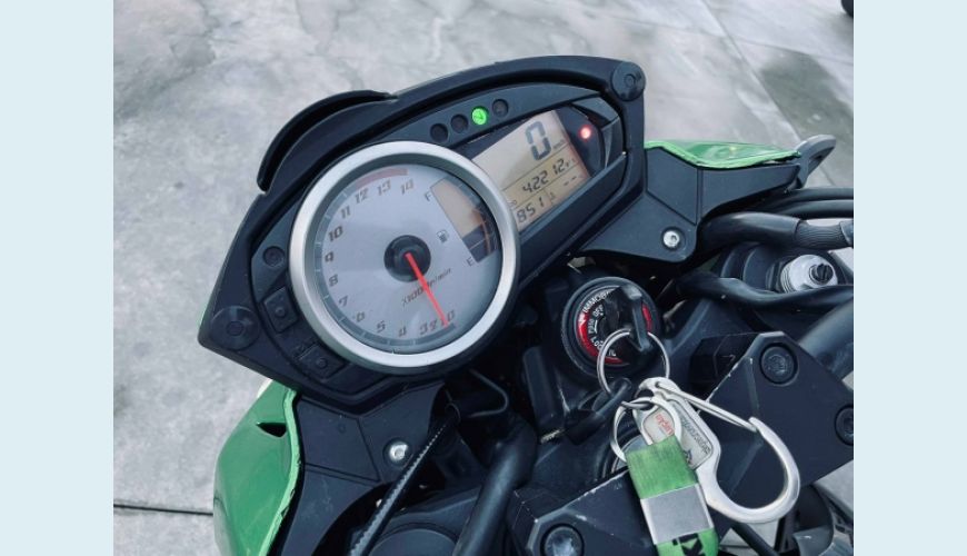 KAWASAKI Z-750 ABS NAKED - VERDE - 2012 Foto 5 (Grande)