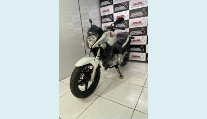 HONDA CB 300R STREET - BRANCO - 2012 Foto 5 (Grande)