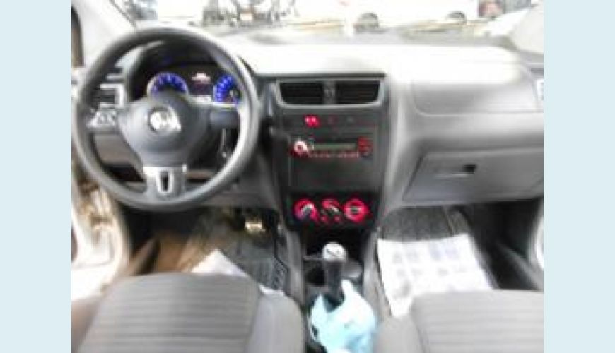 VOLKSWAGEN CROSSFOX 1.6 MI 8V TOTAL FLEX 4P - PRATA - 2010 Foto 5 (Grande)