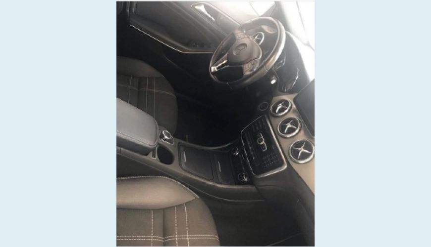 MERCEDES-BENZ GLA 200 1.6 CGI ADVANCE 16V TURBO 4P AUT. - CINZA - 2015 Foto 5 (Grande)