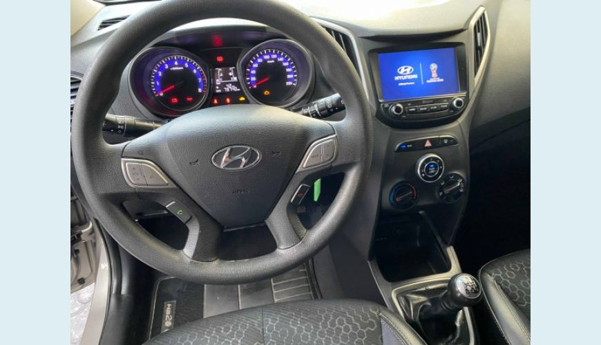 HYUNDAI HB 20 1.0 COPA DO MUNDO FIFA 12V FLEX 4P - PRATA - 2019 Foto 5 (Grande)