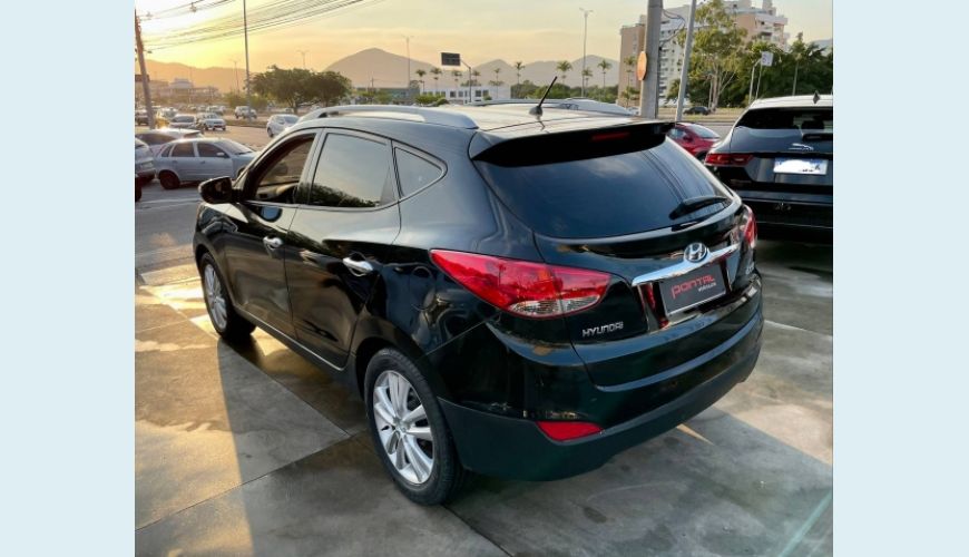 HYUNDAI IX35 2.0 MPFI GLS 4X2 16V 4P - PRETO - 2011 Foto 5 (Grande)