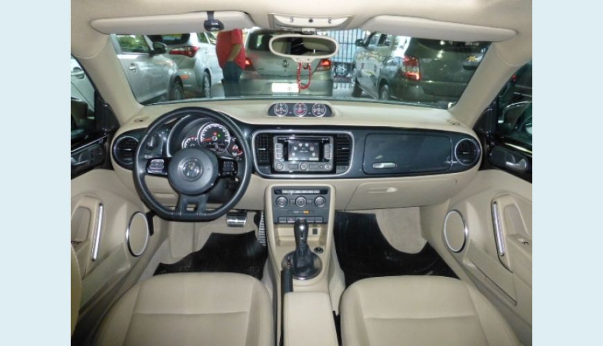 VOLKSWAGEN FUSCA 2.0 TSI 16V 2P AUT. - BRANCO - 2013 Foto 5 (Grande)