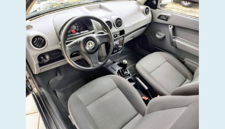 VOLKSWAGEN GOL 1.0 MI 8V FLEX 2P G.IV - PRETO - 2013 Foto 5 (Grande)