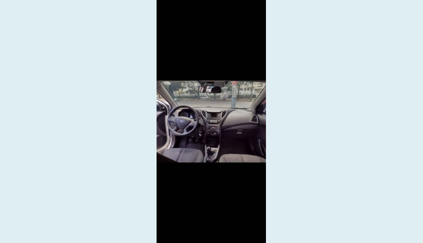 HYUNDAI HB 20 1.0 COMFORT 12V FLEX 4P - BRANCO - 2017 Foto 5 (Grande)