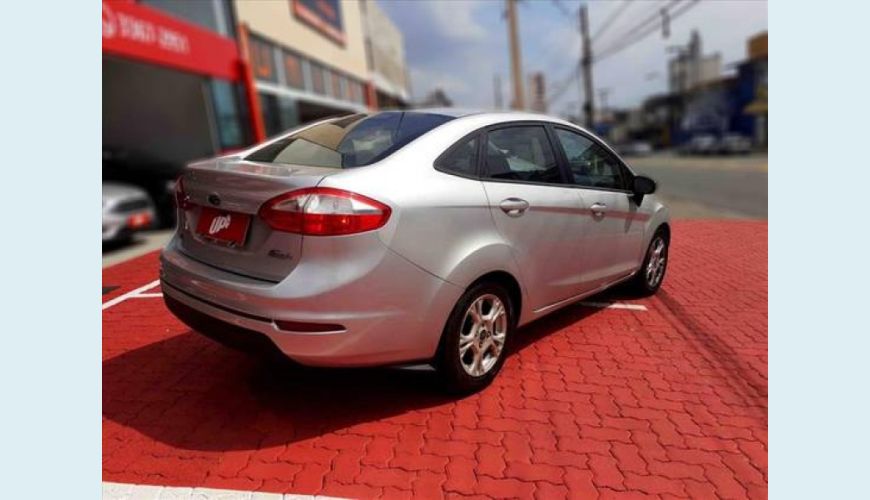 FORD FIESTA 1.6 SE SEDAN 16V FLEX 4P POWERSHIFT - PRATA - 2014 Foto 5 (Grande)