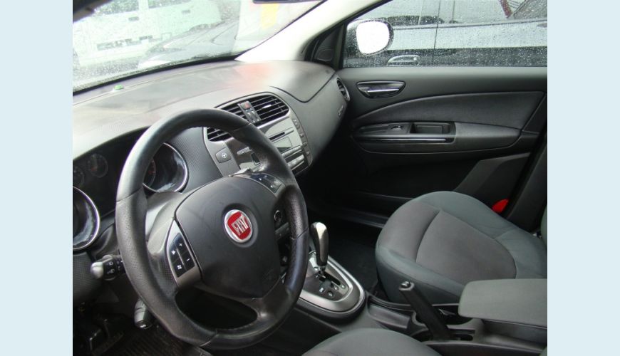 FIAT BRAVO 1.8 ESSENCE 16V FLEX 4P AUT. - CINZA - 2011 Foto 5 (Grande)