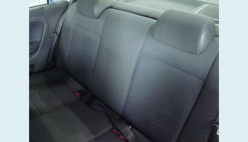 VOLKSWAGEN VOYAGE 1.6 MI TRENDLINE 8V FLEX 4P - AZUL - 2015 Foto 5 (Grande)