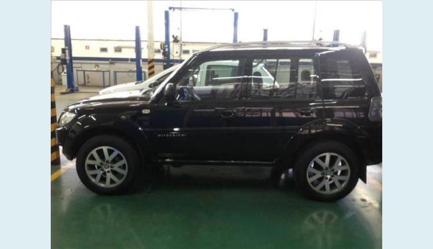 MITSUBISHI PAJERO TR4 2.0 4X2 16V 140CV FLEX 4P - PRETO - 2015 Foto 5 (Grande)