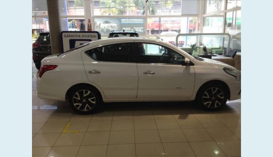 NISSAN VERSA 1.6 16V FLEX SL 4P XTRONIC - BRANCO - 2017 Foto 5 (Grande)