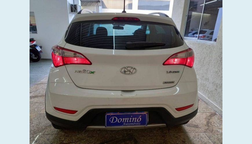 HYUNDAI HB 20X 1.6 16V STYLE FLEX 4P AUT. - BRANCO - 2015 Foto 5 (Grande)