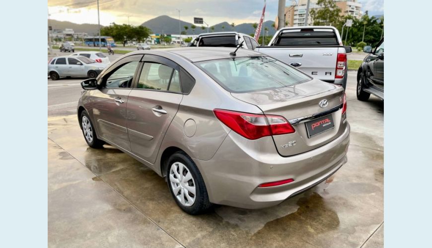HYUNDAI HB 20S 1.6 COMFORT PLUS 16V FLEX 4P AUT. - CINZA - 2017 Foto 5 (Grande)