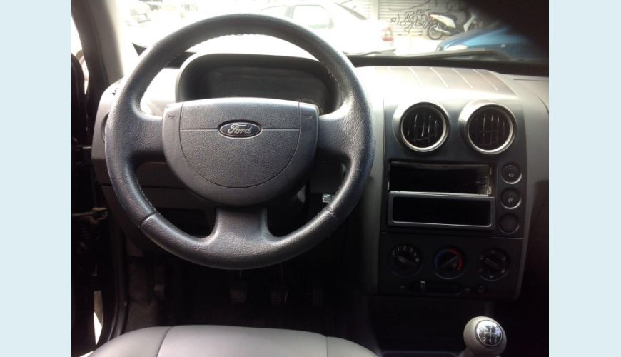 FORD ECOSPORT 1.6 XLT 8V 4P - PRETO - 2004 Foto 5 (Grande)