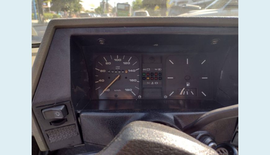 VOLKSWAGEN GOL 1.0 8V 2P - PRATA - 1996 Foto 5 (Grande)