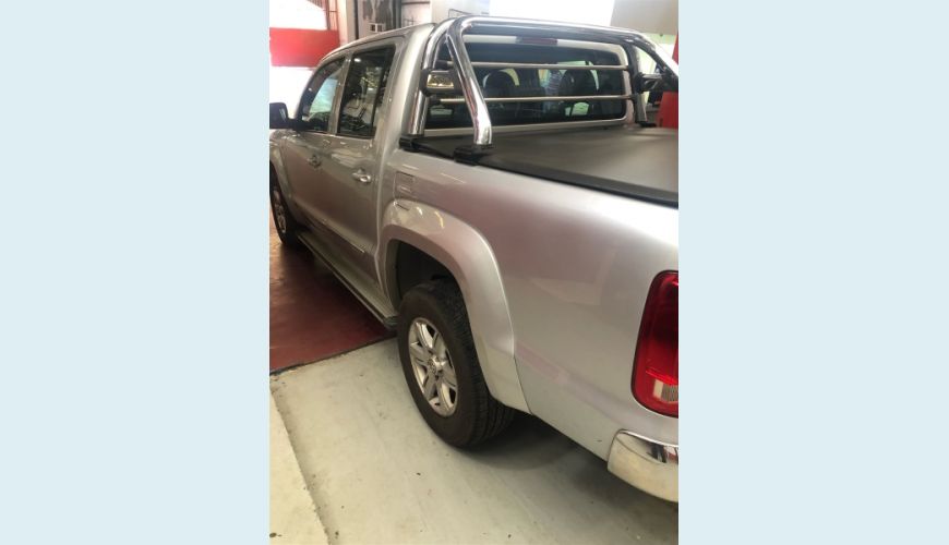 VOLKSWAGEN AMAROK 2.0 TRENDLINE 4X4 CD 16V TURBO INTERCOOLER DIESEL 4P AUT. - PRATA - 2014 Foto 5 (Grande)