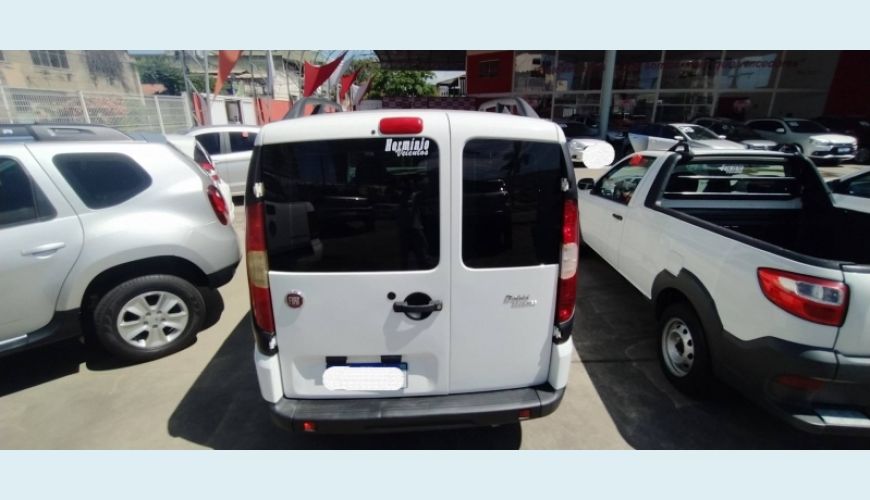 FIAT DOBLO 1.8 MPI ESSENCE 7L 16V FLEX 4P - BRANCO - 2019 Foto 5 (Grande)