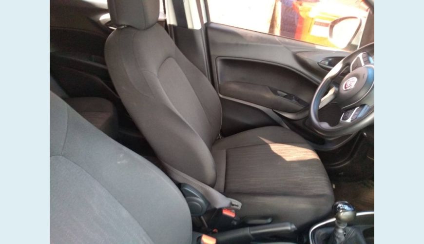 FIAT ARGO 1.3 FIREFLY FLEX DRIVE - PRATA - 2018 Foto 5 (Grande)